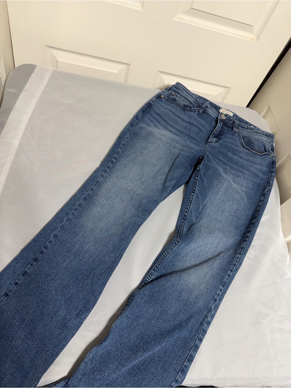 Shyanne Women's Blue Flared Jeans - Mid‎ Wash